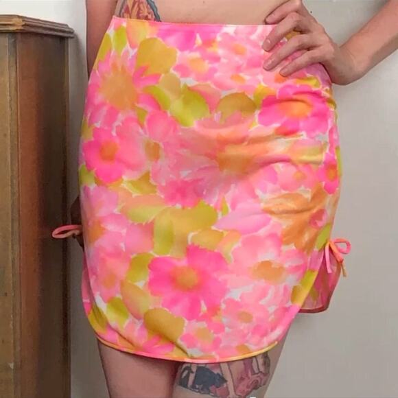 Vintage Neon Floral Half Slip, 1960s Groovy Mini Skirt Slip by Val Mode, XS-S - Picture 1 of 14